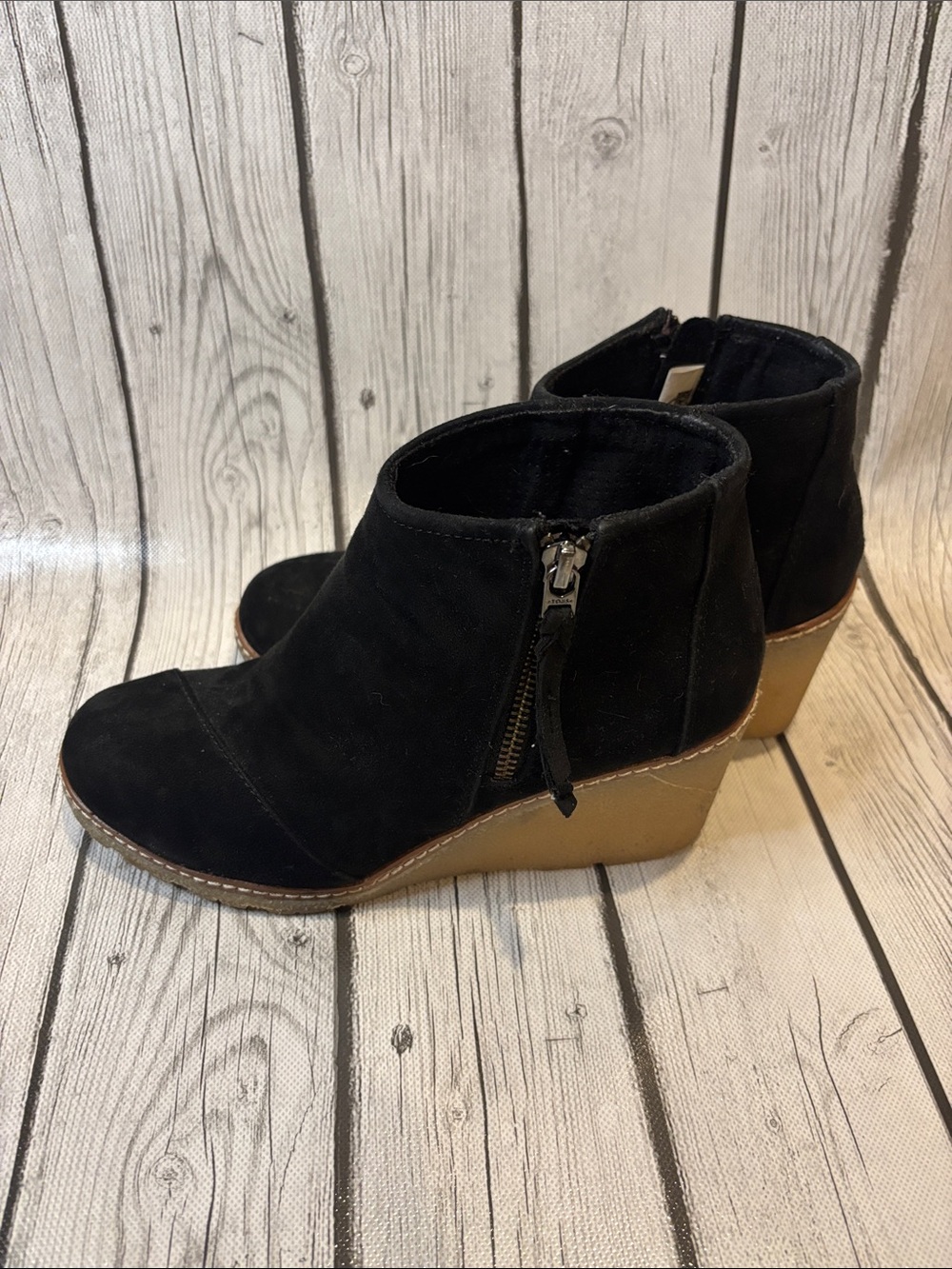 Toms Black Suede Wedge Ankle Booties size 7